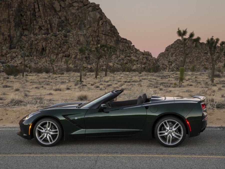  Chevrolet Corvette Stingray Convertible 2013 года  (фото 41 из 48)